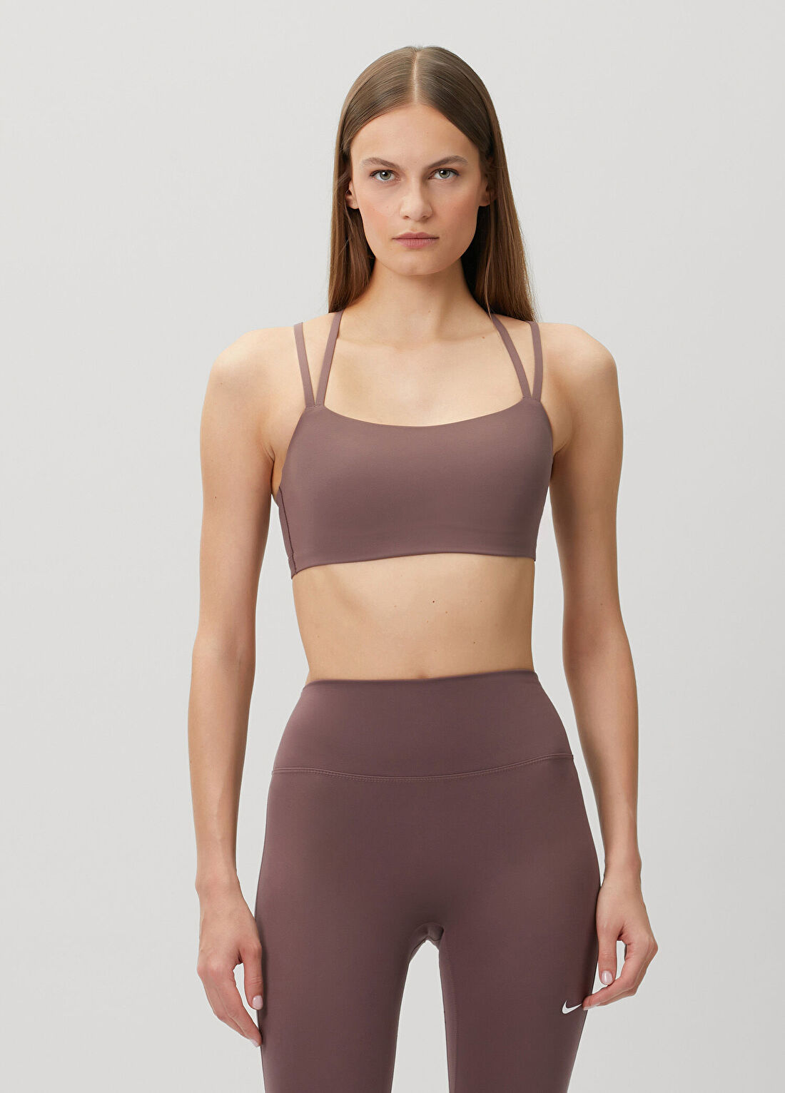 Nike Mor Büstiyer görsel 3
