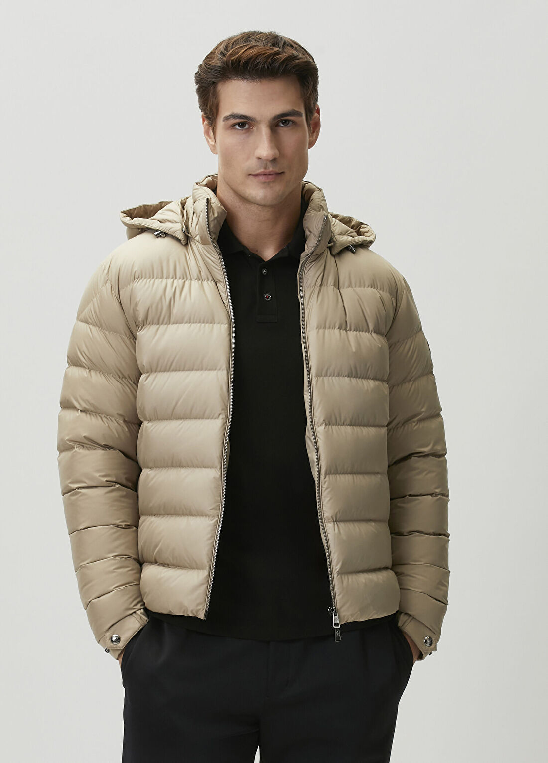 Moncler Arneb Bej Kapitoneli Mont