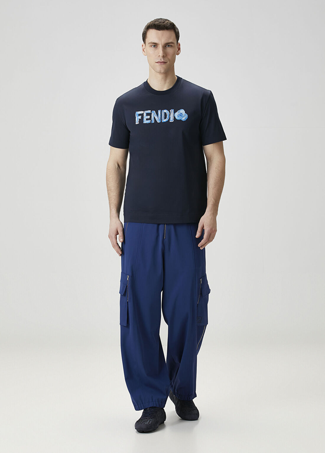 Fendi Lacivert Logo İşlemeli T-shirt görsel 2