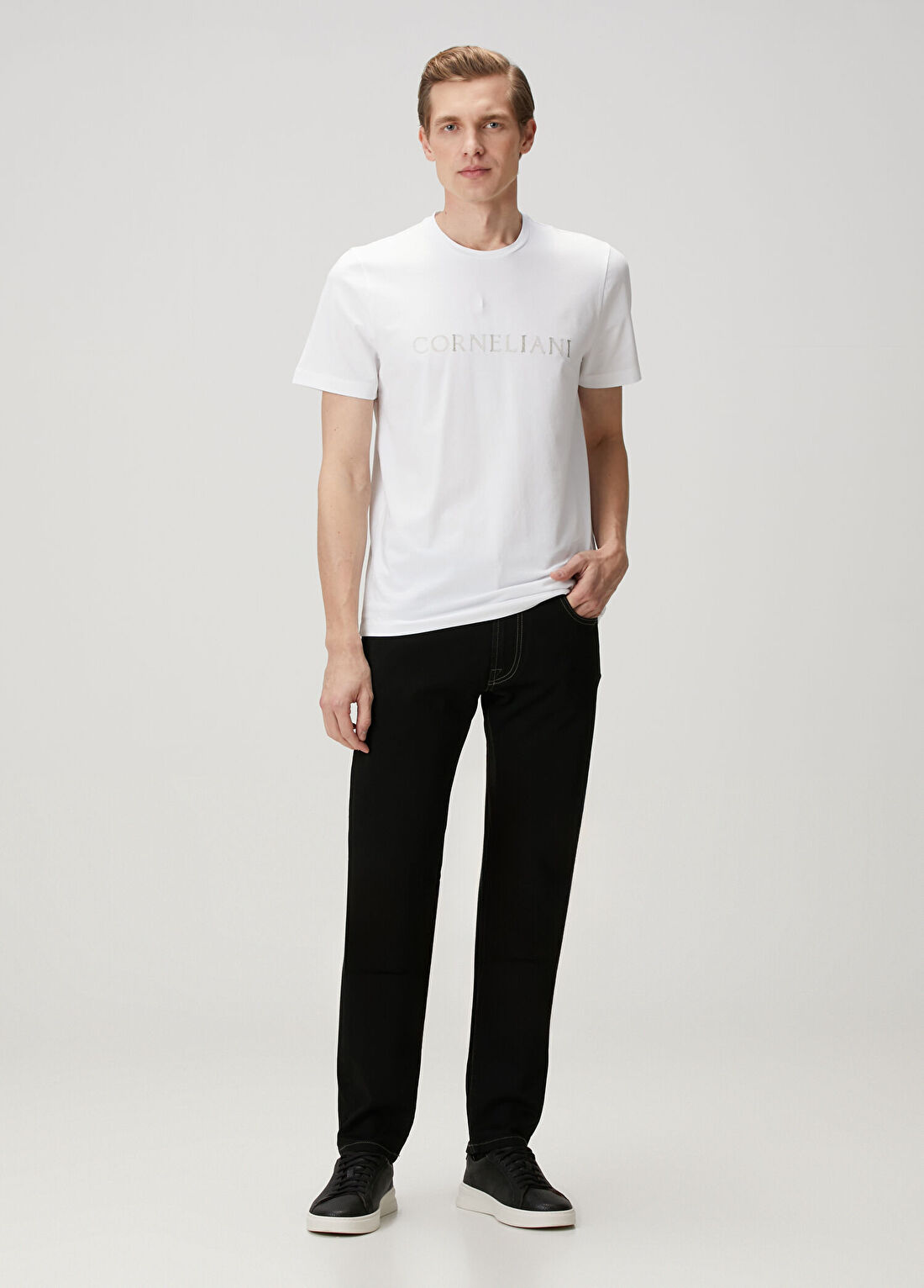 Corneliani Siyah Jean Pantolon