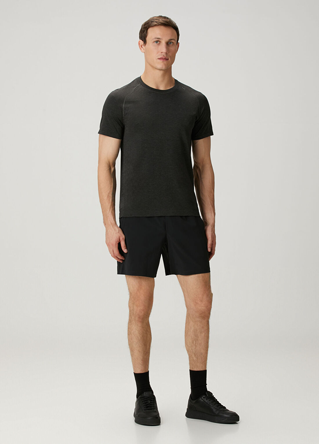 lululemon Metal Vent Tech Siyah Gri T-shirt görsel 2