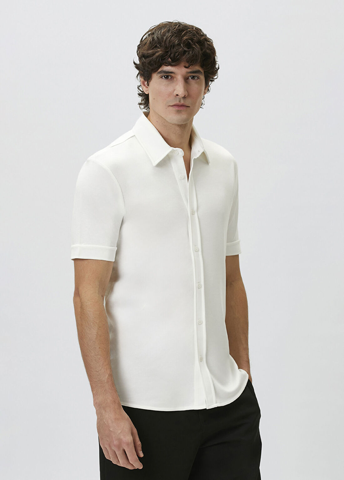 Network Slim Fit Kırık Beyaz Kısa Kol Örme Gömlek görsel 2