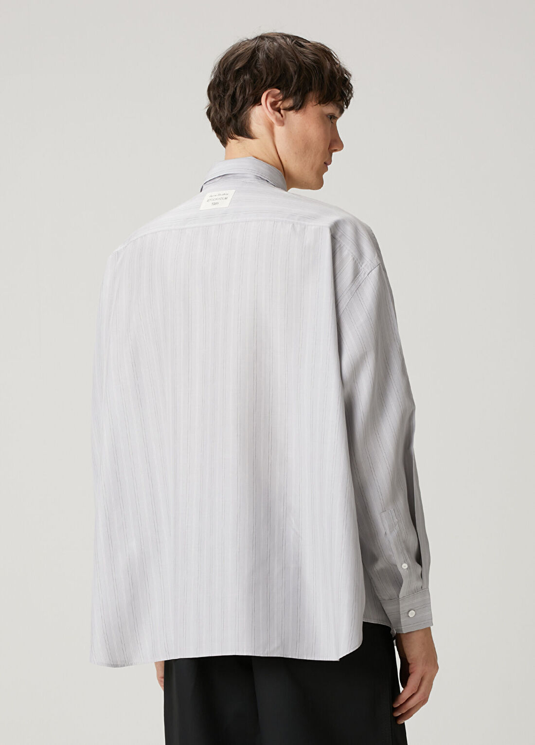 Acne Studios Gri Çizgi Desenli Gömlek görsel 4