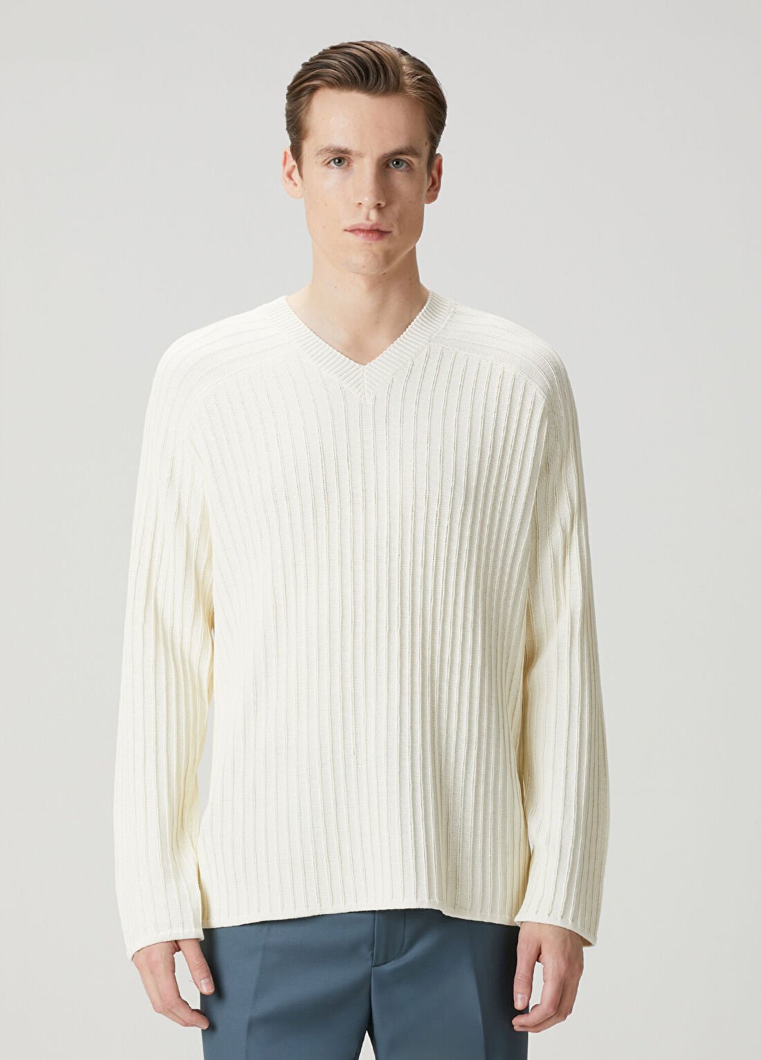 Ferragamo Krem Çizgi Dokulu Uzun Kollu T-shirt