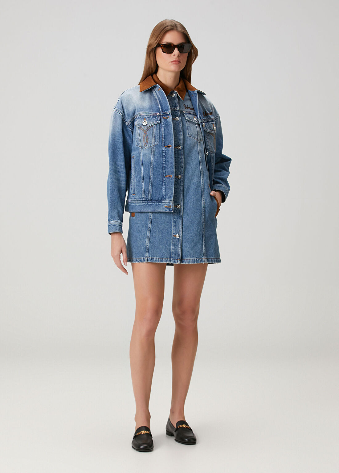 Versace Mavi Denim Trucker Ceket görsel 2