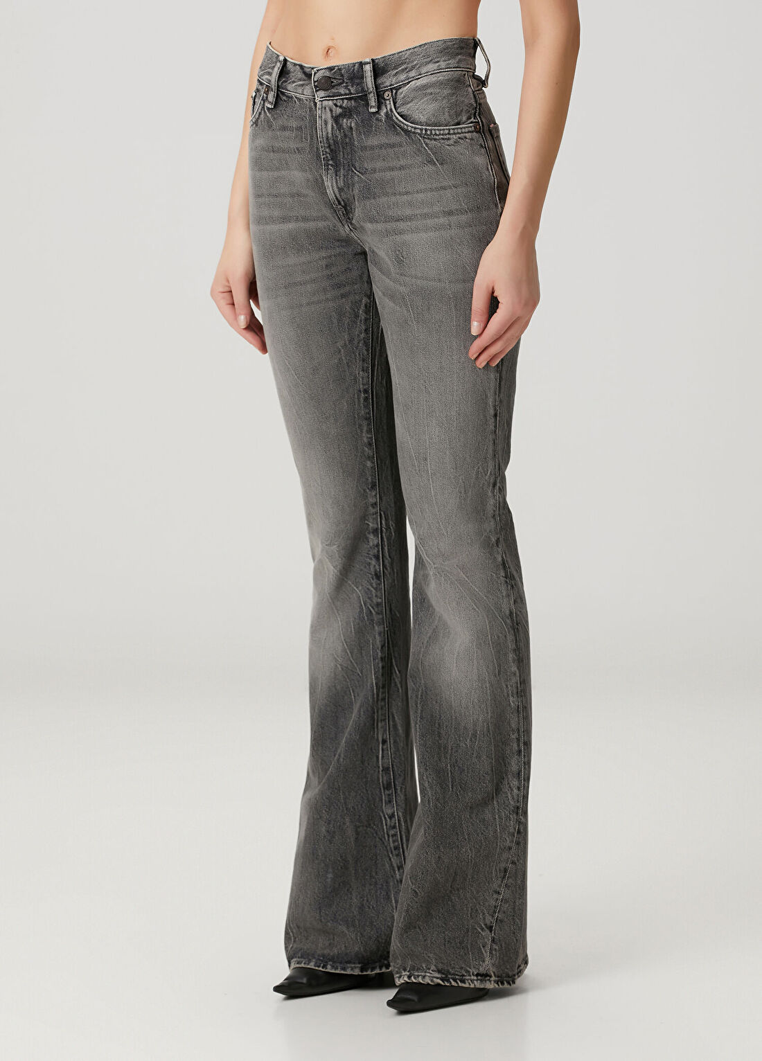 Acne Studios Fitted Koyu Gri Jean Pantolon görsel 3