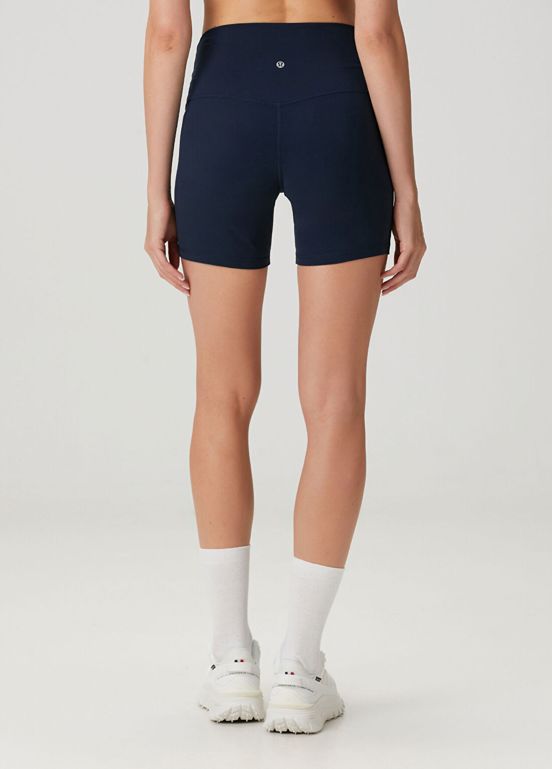 lululemon Align Lacivert Şort 6" görsel 4