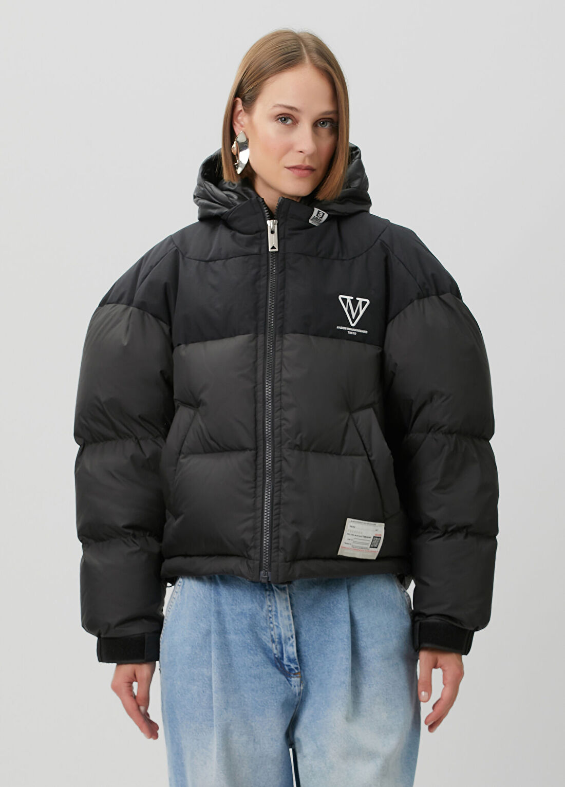 Maison Mihara Yasuhiro Siyah Kapüşonlu Puffer Mont