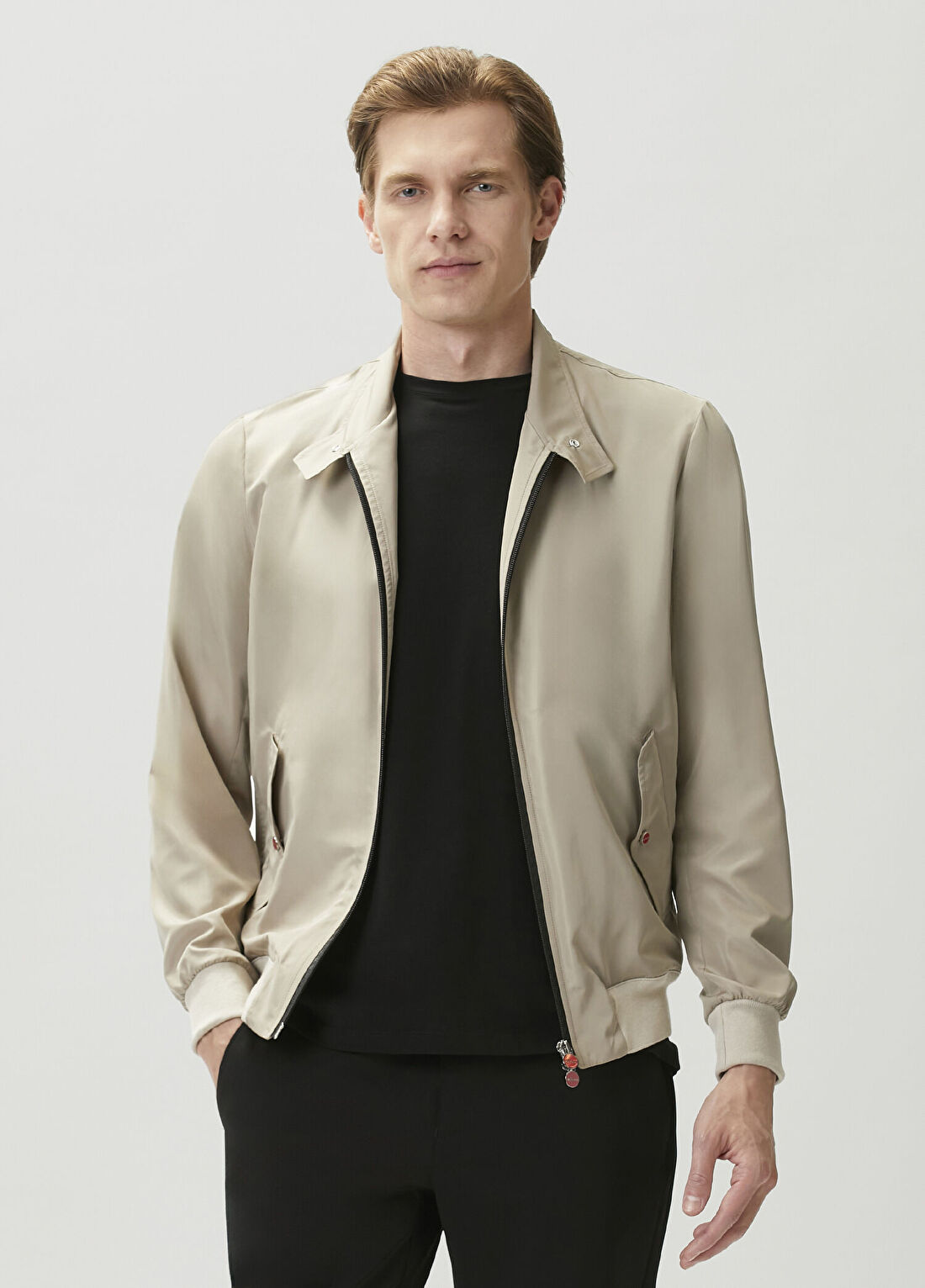 Kiton Bej Mont