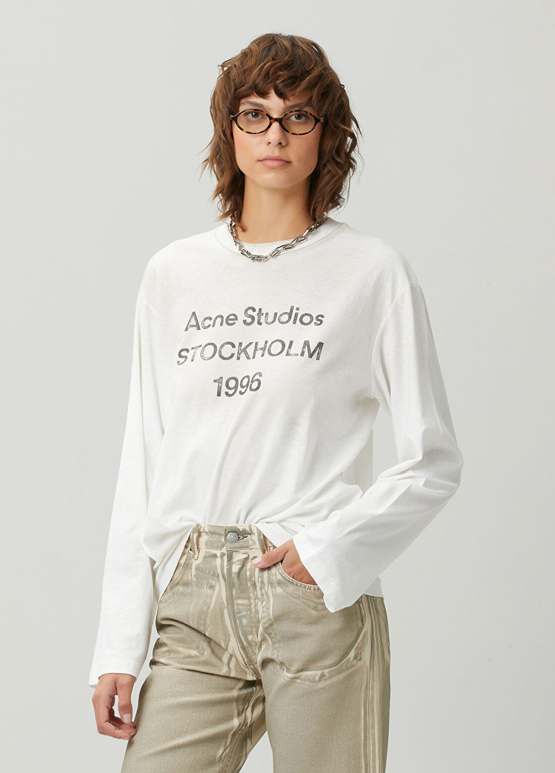 Acne Studios Kırık Beyaz Logolu Uzun Kollu T-shirt