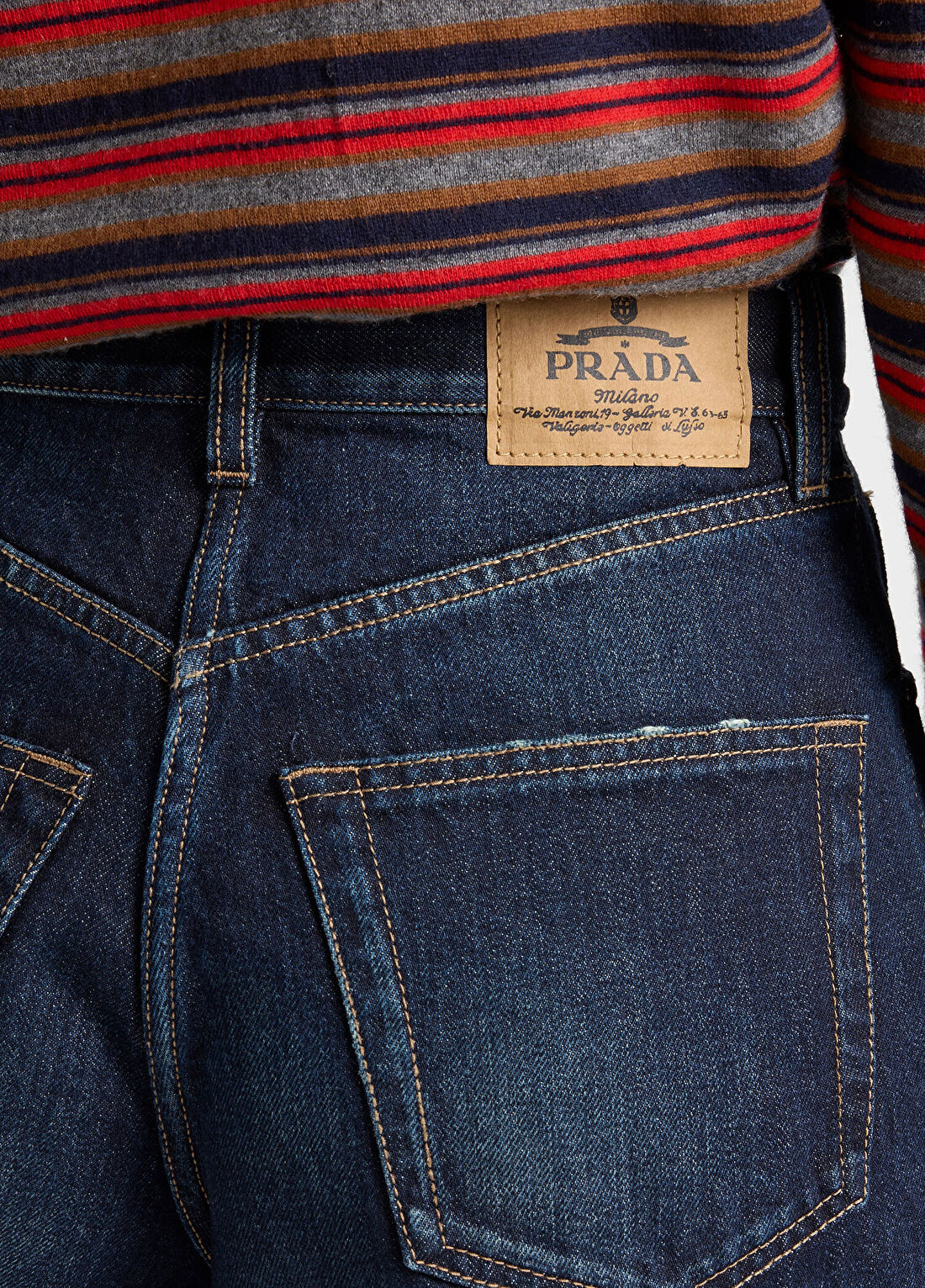 Prada Mavi Denim Kadın Mini Şort görsel 4