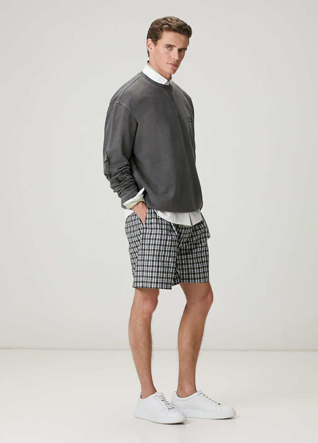Beymen Club Antrasit Logolu Sweatshirt görsel 3