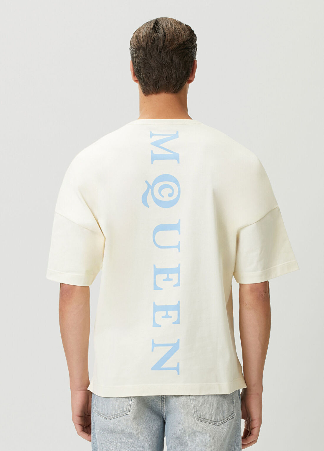 McQueen Ekru Logo Baskılı T-shirt görsel 4