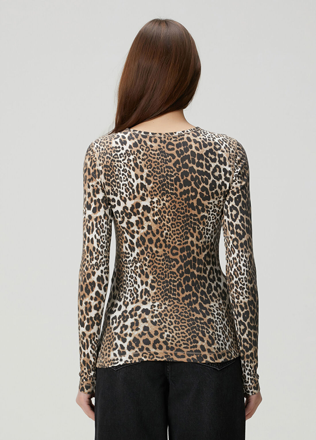 Ganni Leopar Desenli Uzun Kollu T-shirt görsel 4