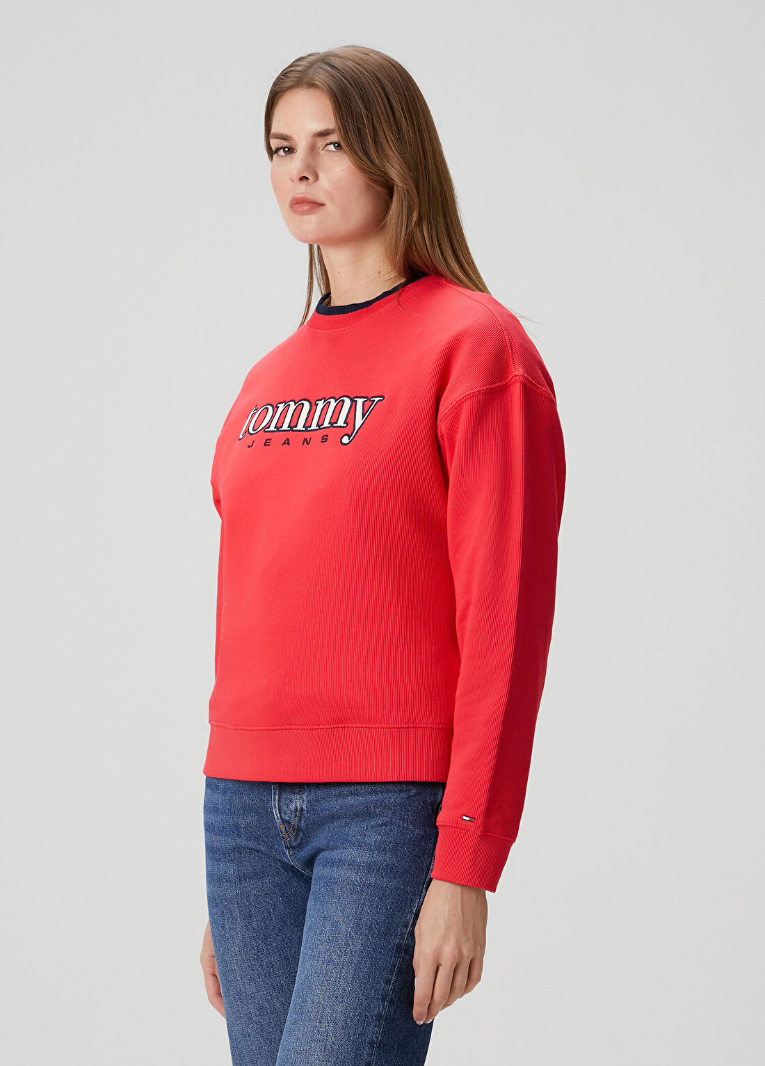 Tommy Jeans Boxy Kırmızı Logolu Sweatshirt görsel 3
