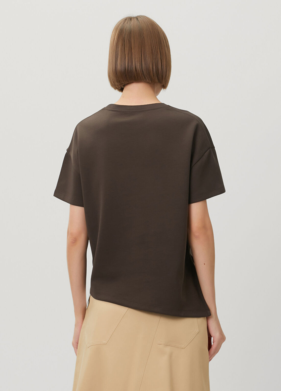 Loewe Kahverengi Asimetrik T-shirt görsel 4