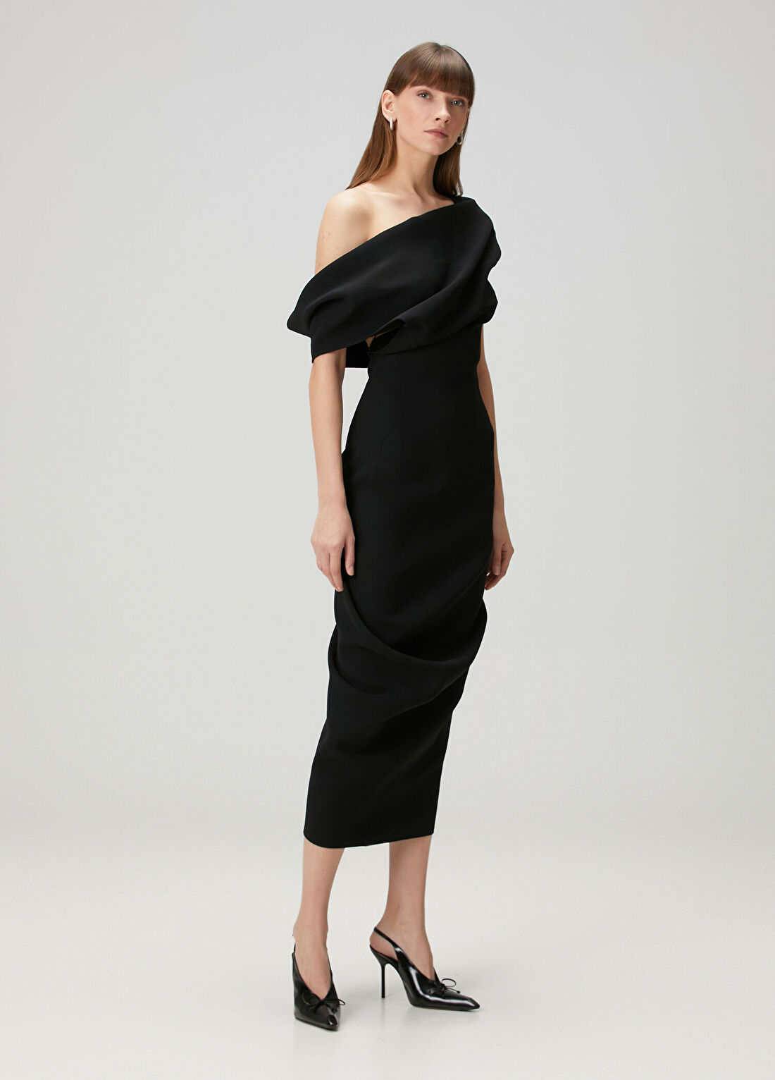 Jacquemus The Pesce Drapeli Midi Elbise görsel 3