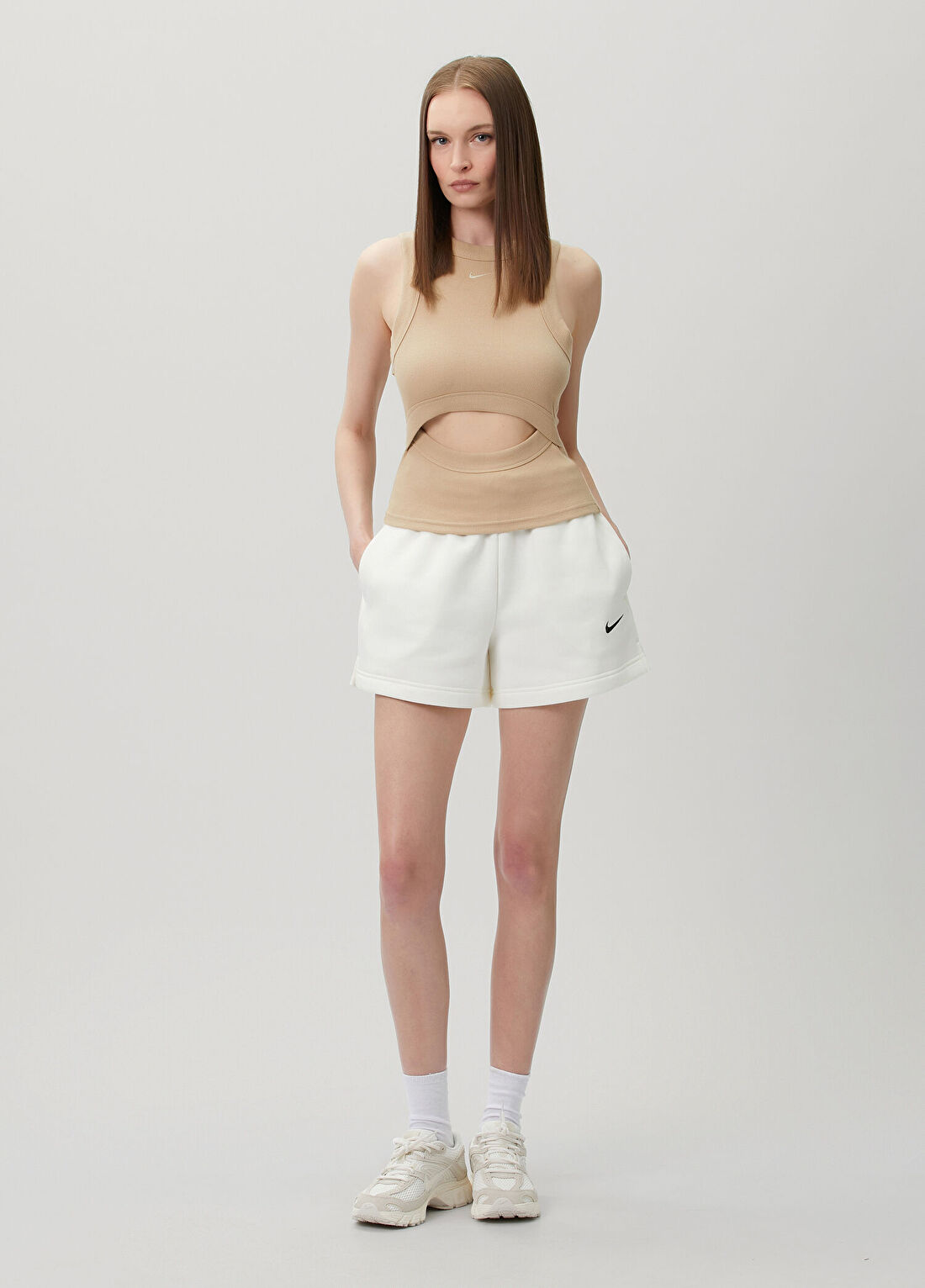 Nike Chill Knit Bej Atlet görsel 2