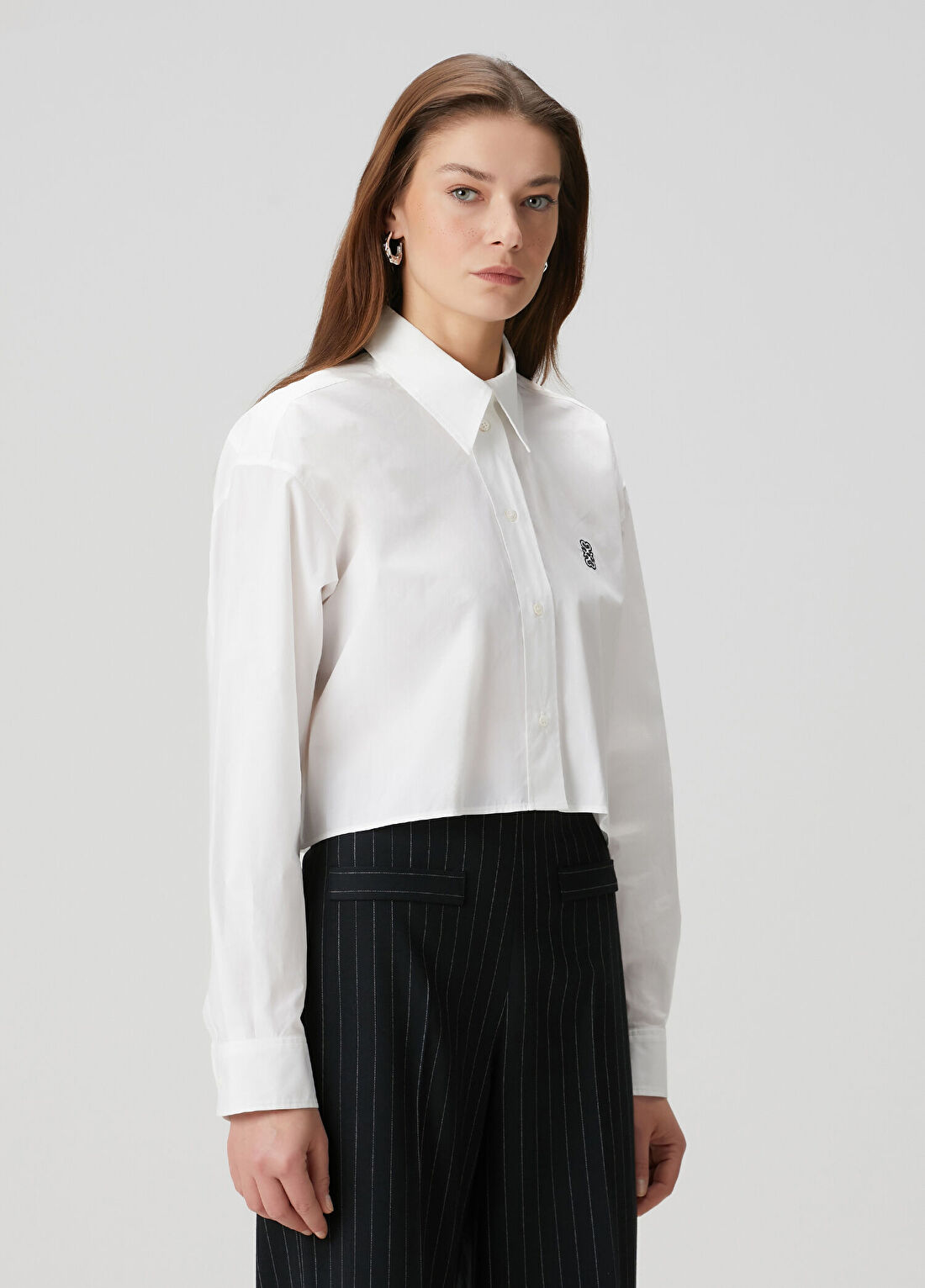 Sandro Kim Beyaz Crop Poplin Gömlek görsel 3