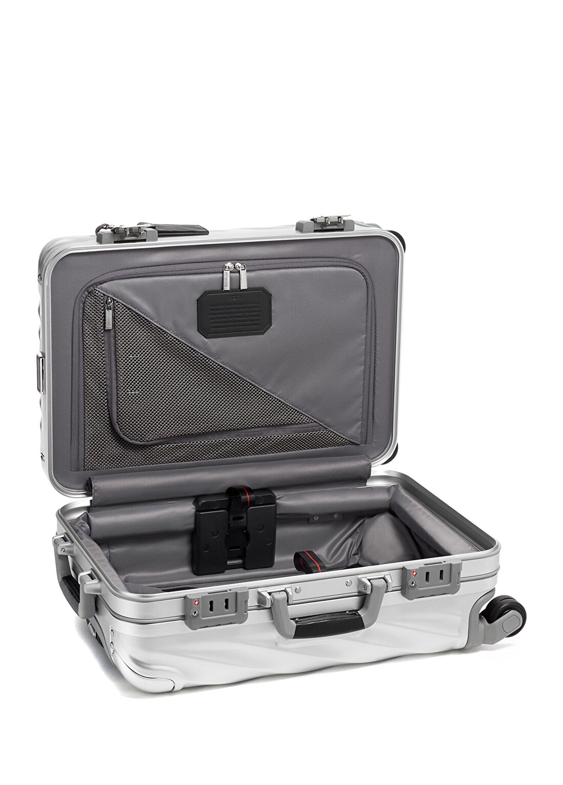 Tumi 19 Degree Aluminum International Expandable Bavul görsel 2