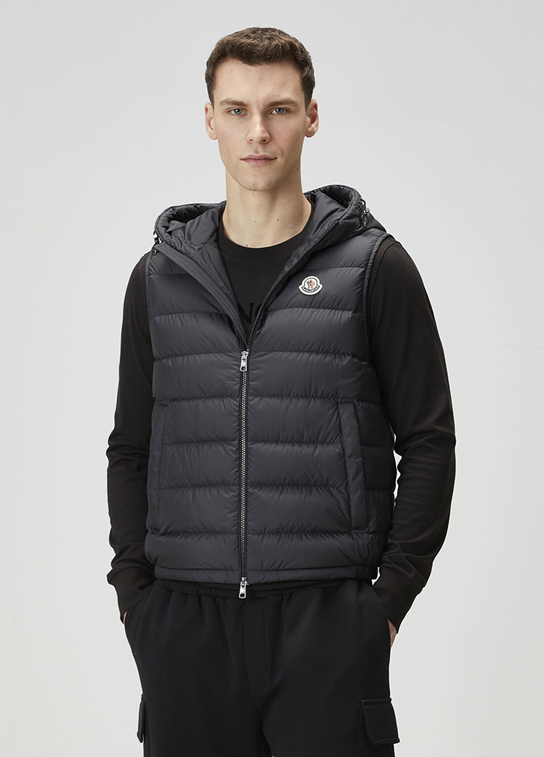 Moncler Siyah Kapüşonlu Puff Yelek