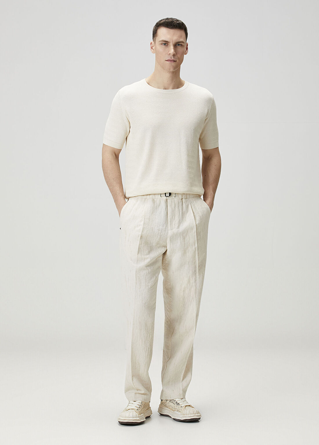 White Sand Ekru Beli Kemerli Pantolon