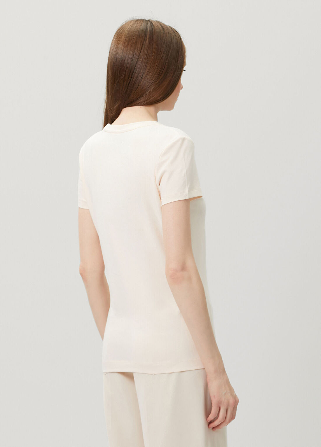 Guess Lace Slim Fit Ekru T-shirt görsel 4