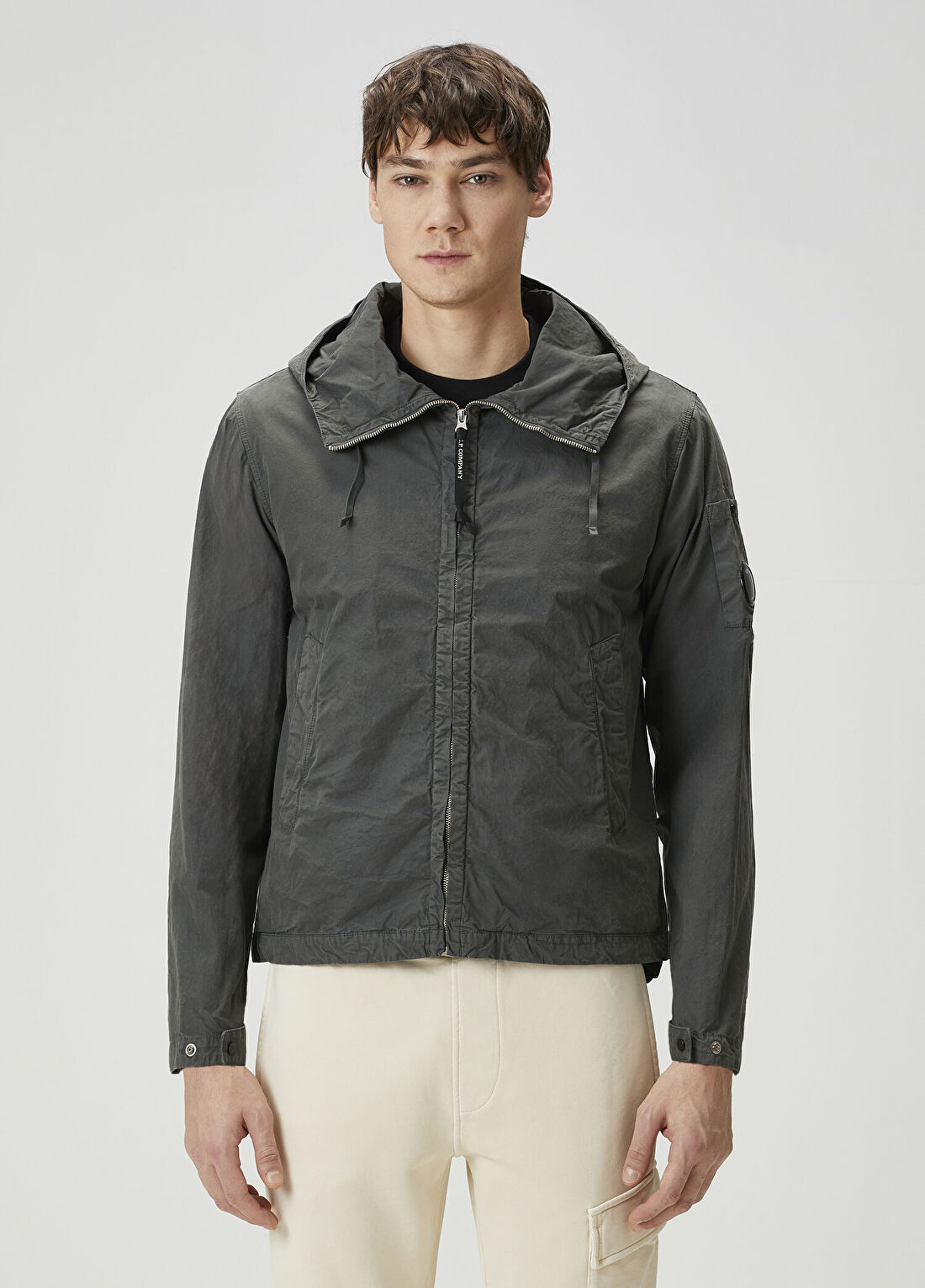 C.P. Company Antrasit Kapüşonlu Mont