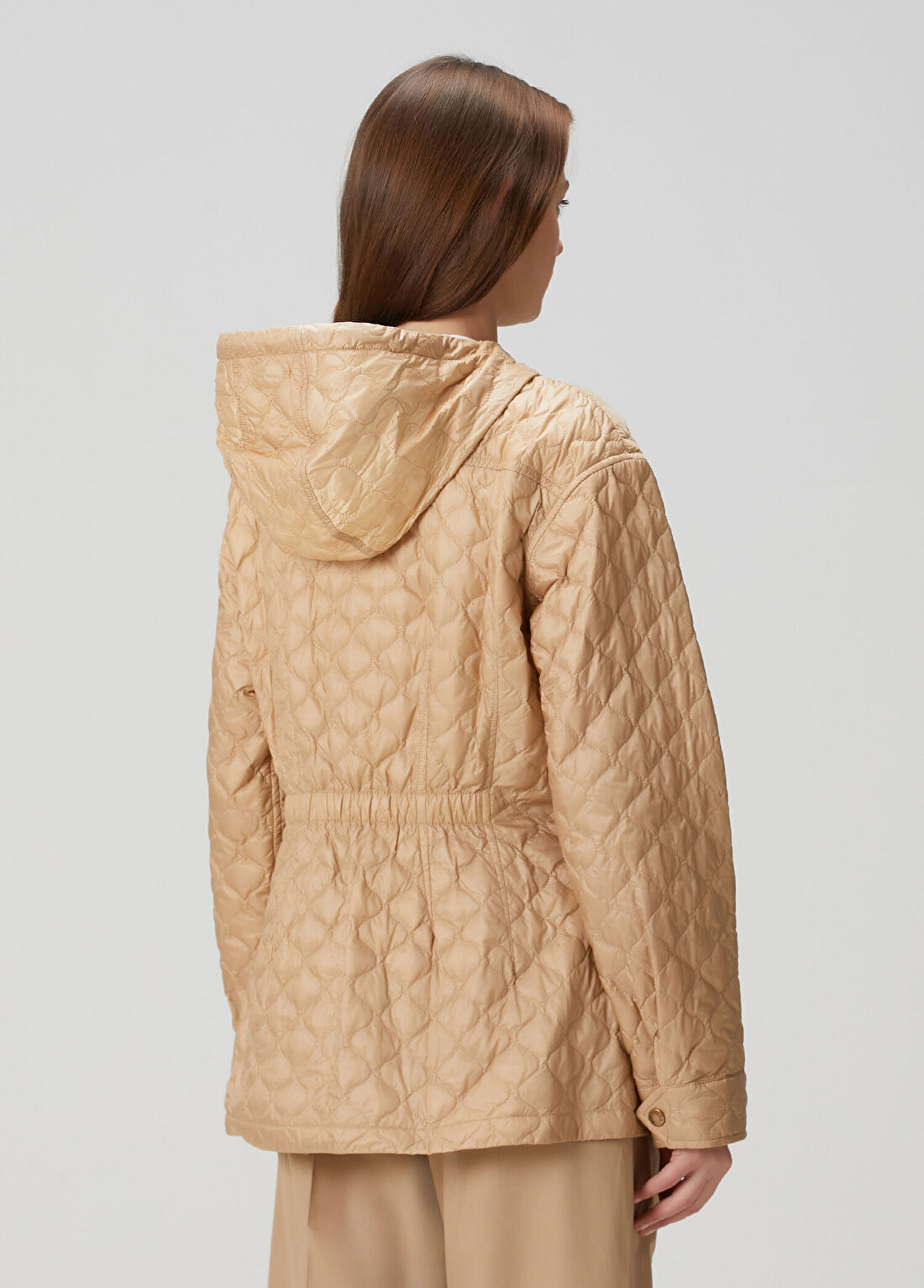 Moncler Arum Bej Kapüşonlu Kapitoneli Mont görsel 4