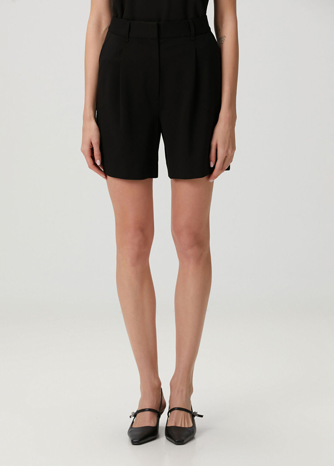 Rag&Bone Irina Refine Siyah Şort görsel 2