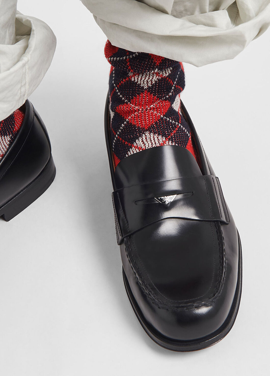 Prada Fırçalanmış Deri Makosen Ayakkabı görsel 3