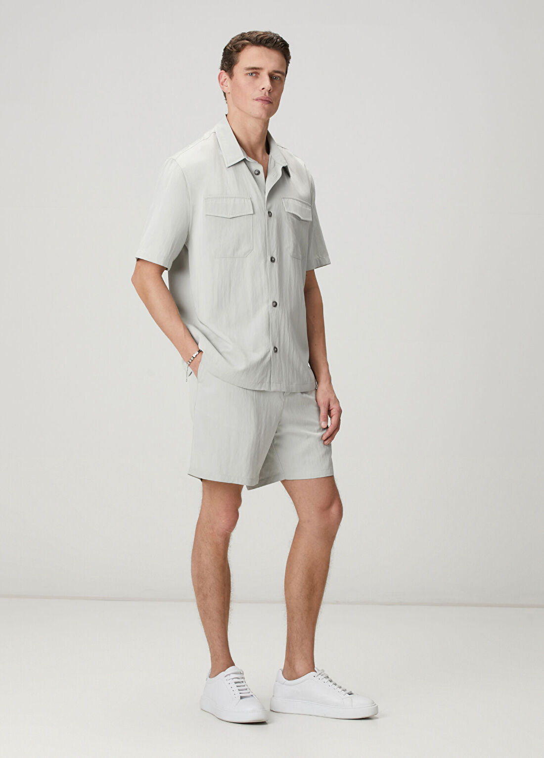 Beymen Club Gri Twill Lyocell Şort