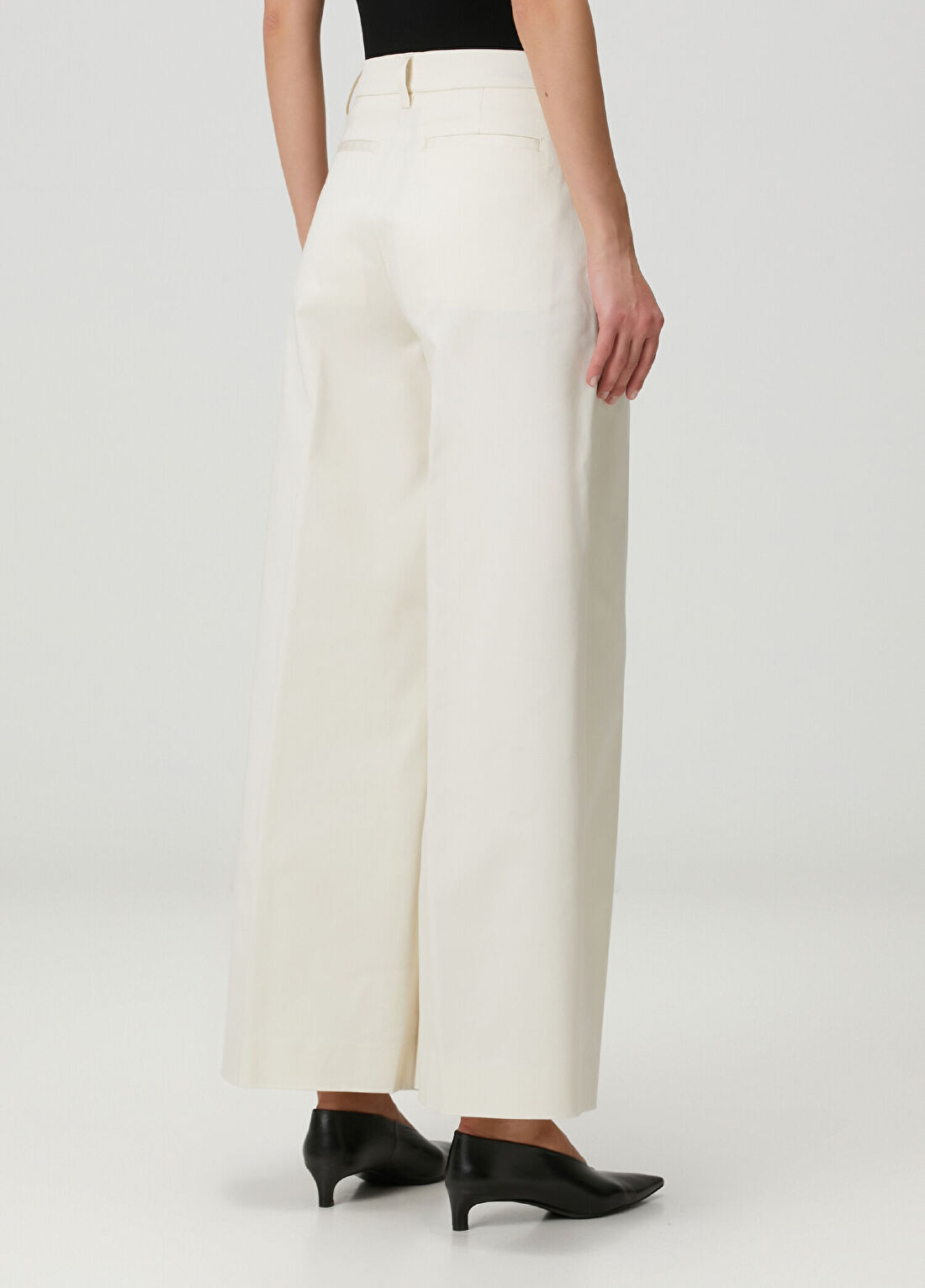 The Latest Deva Krem Pantolon görsel 4