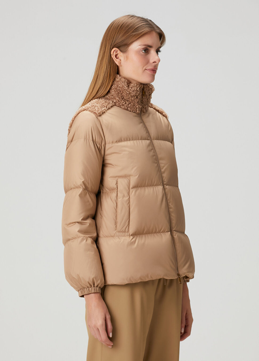 Moncler Esnaie Bej Puffer Mont görsel 3