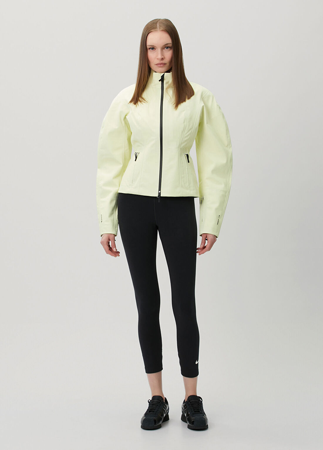 Nike X Jacquemus x Jacquemus Gore-Tex Sarı Ceket görsel 2