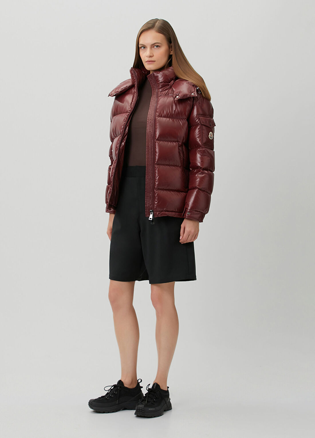 Moncler Maire Bordo Kapüşonlu Puffer Mont görsel 2