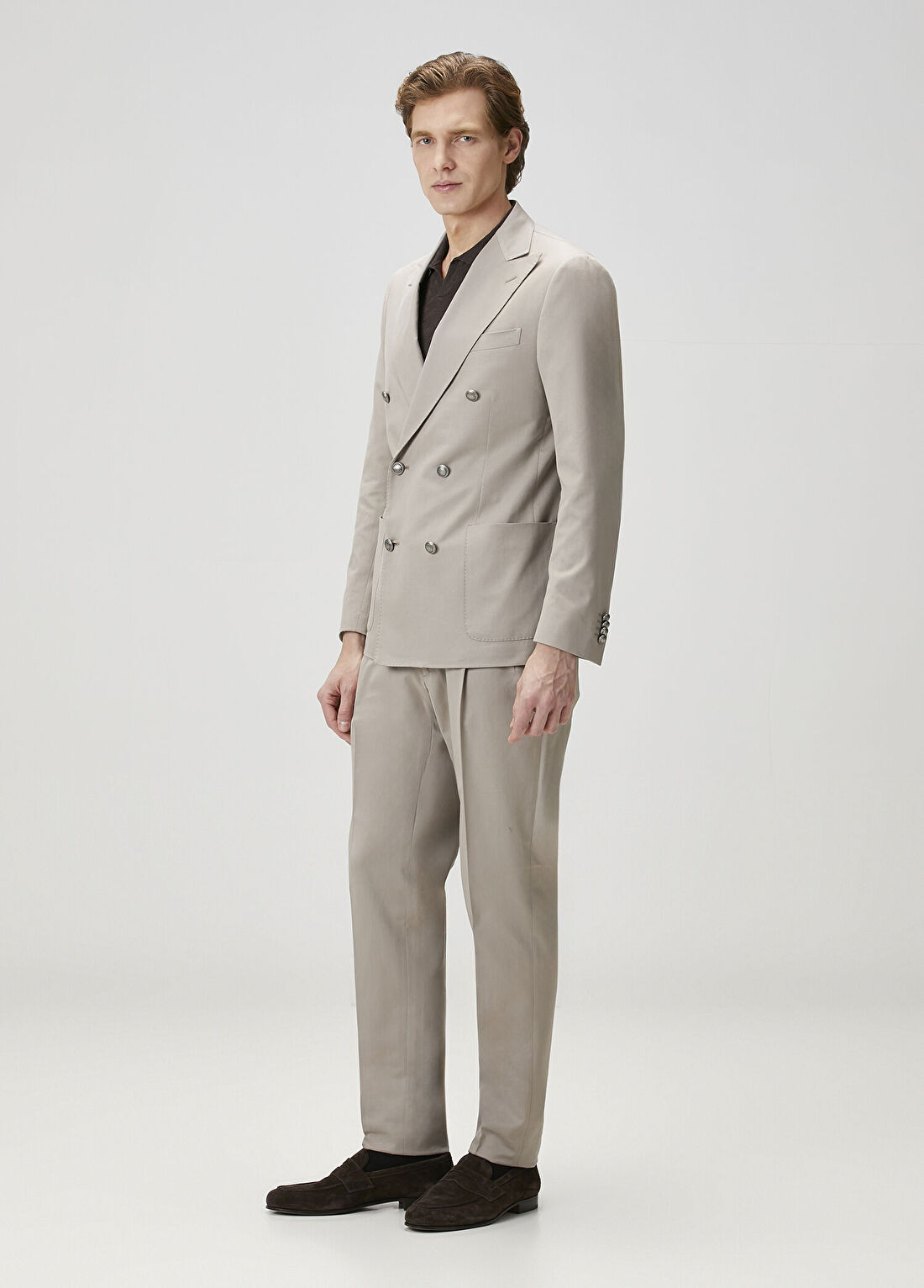 Corneliani Bej Takım görsel 3