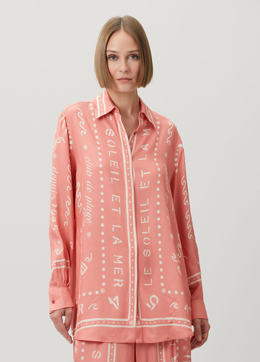 Balmain Pembe Baskılı Gömlek görsel 3