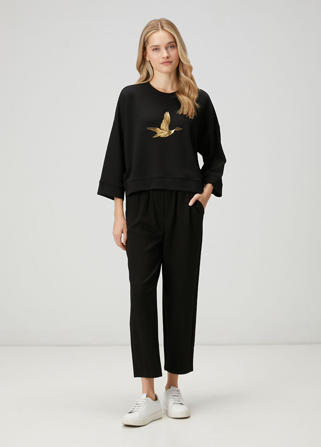 Beymen Club Siyah Gold Logolu Sweatshirt görsel 2