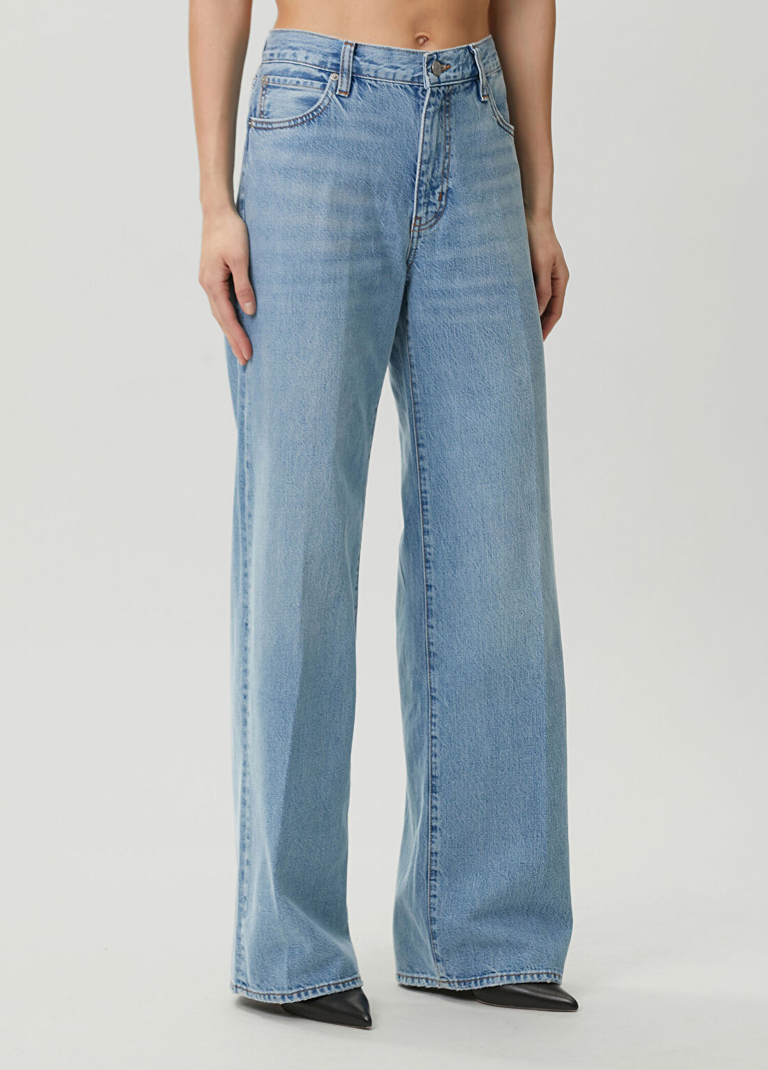 Frame Denim Off Duty Stroll Mavi Jean Pantolon görsel 3