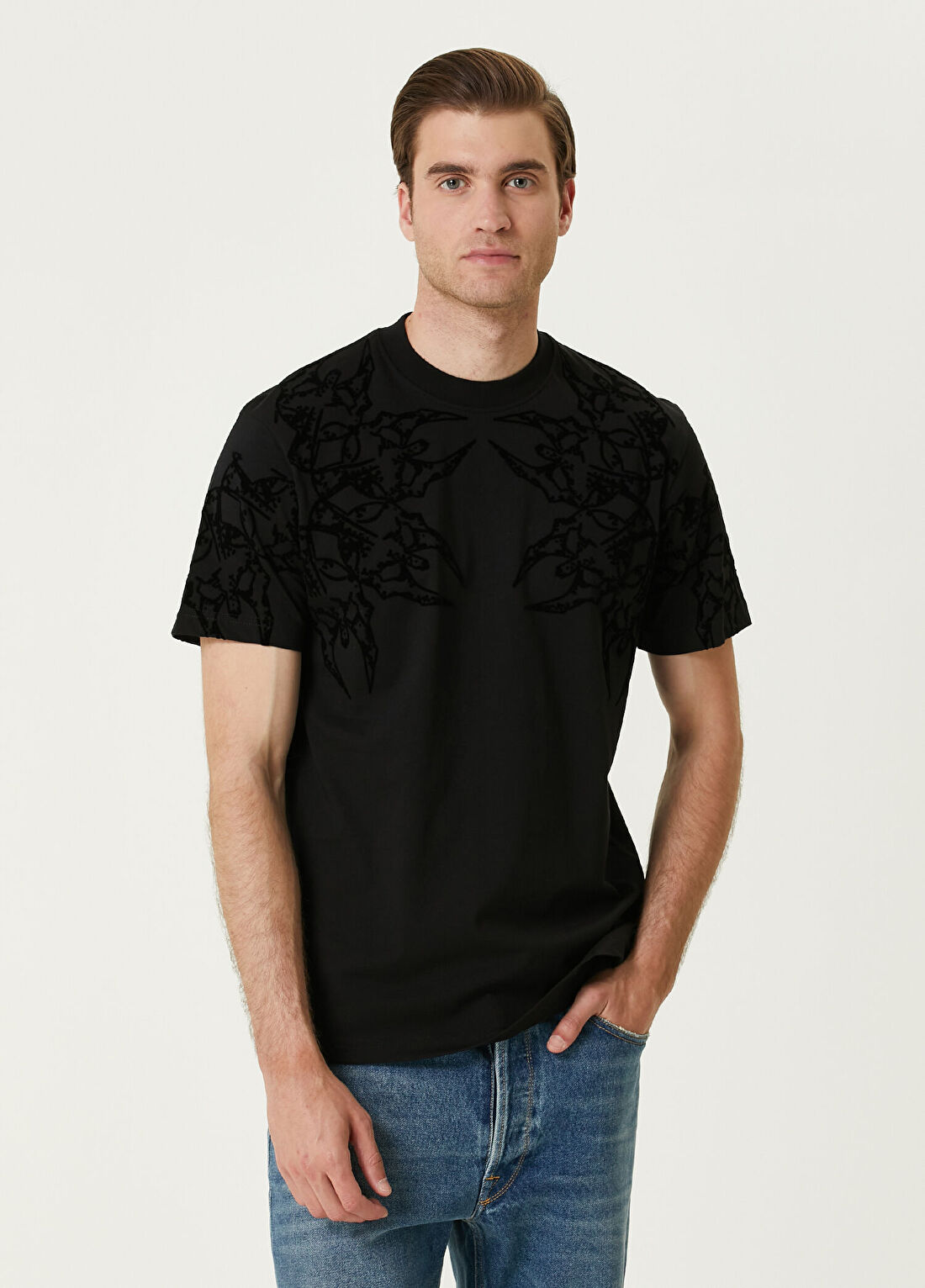 Bernotti Siyah Omuzu Baskılı T-shirt