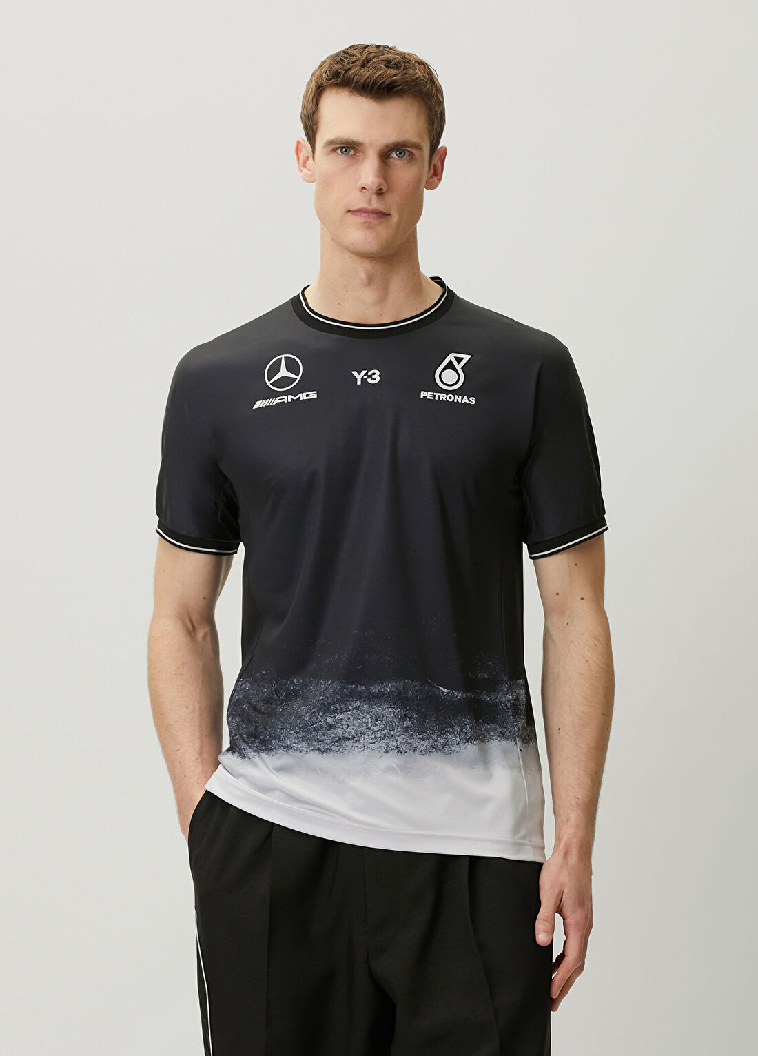 Y-3 Mercedes AMG Petronas Formula1 Team Mekanik Forma