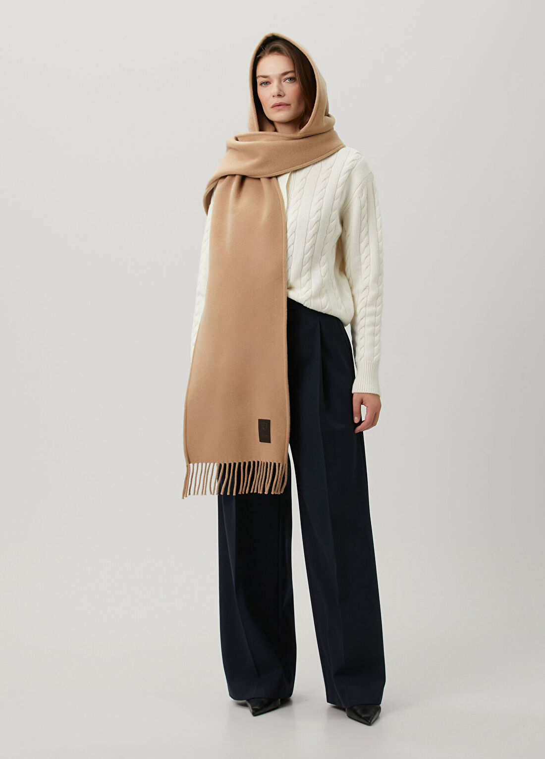 Ferragamo Camel Yün Şal