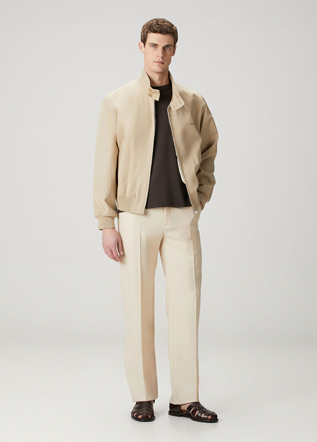 A.P.C. Bej Mont görsel 2