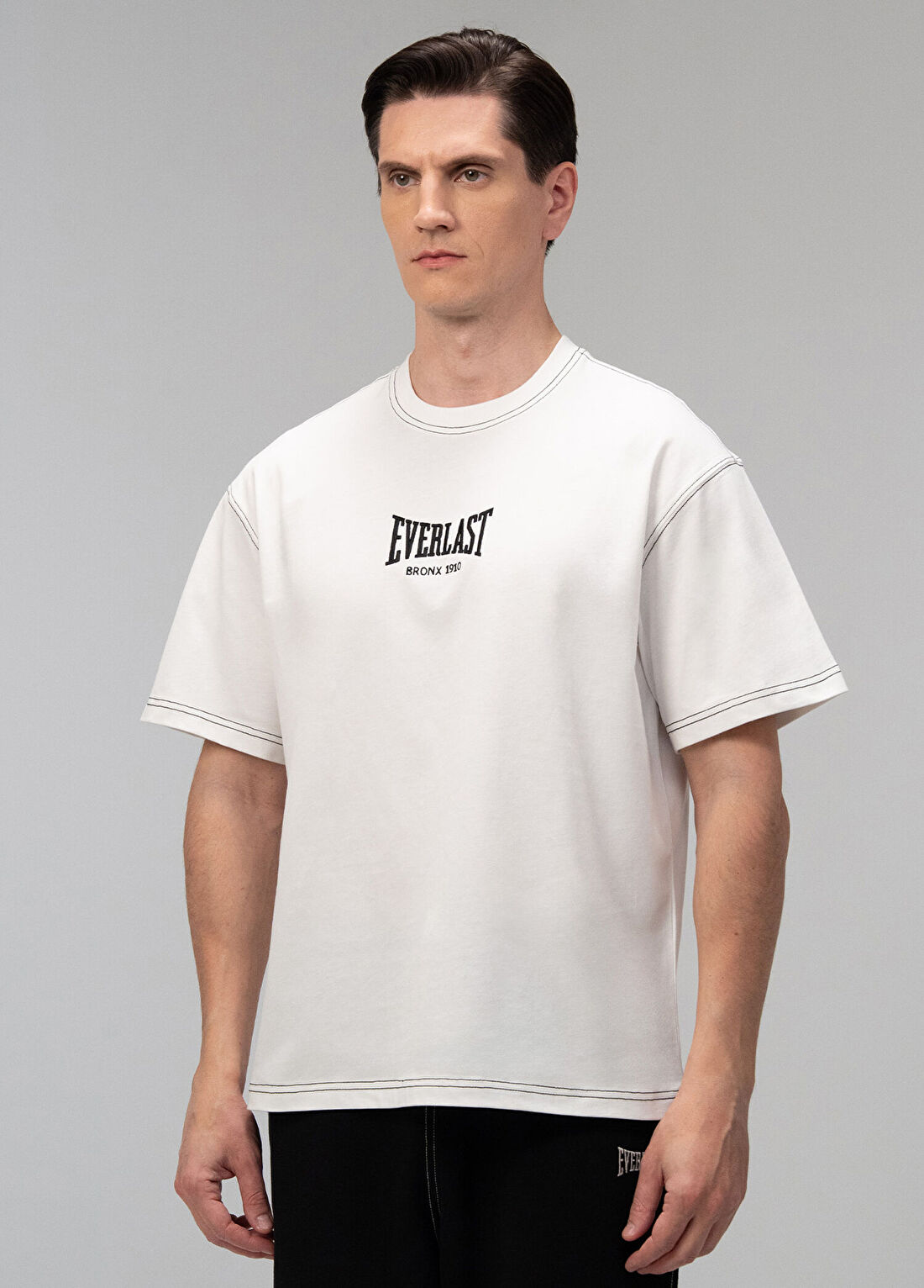 Everlast Dot Collection Comfort Fit Beyaz Pamuklu Kısa Kollu Erkek T-shirt görsel 2