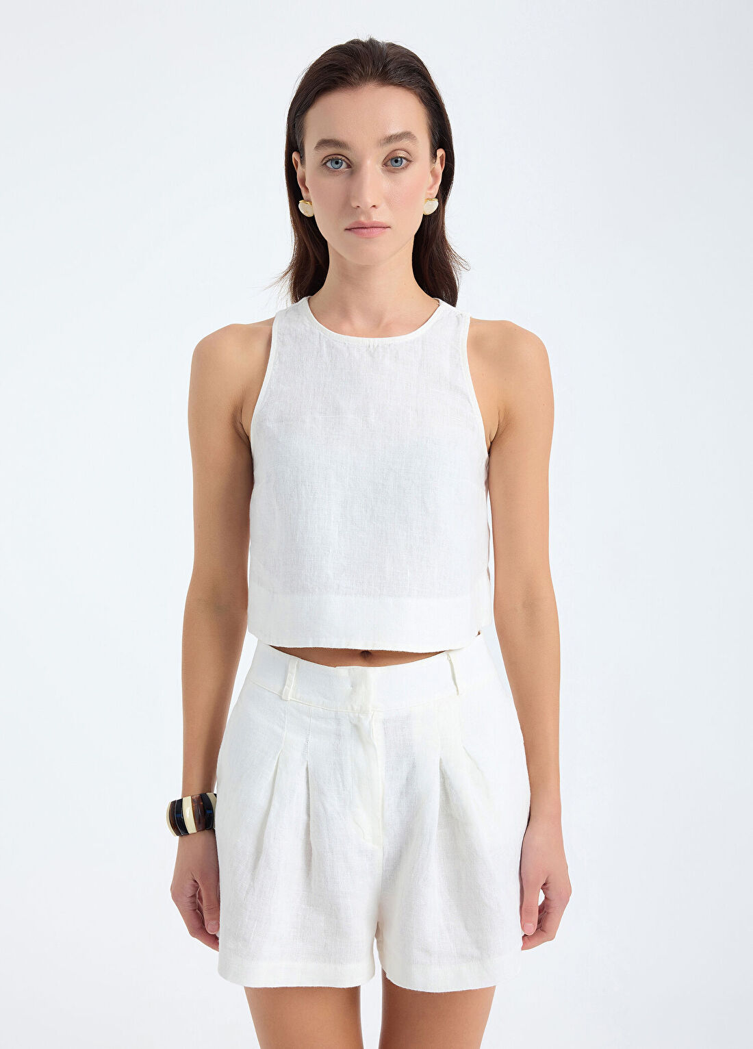 Monlicia Nora Beyaz Keten Kolsuz Relaxed Fit Kadın Crop Top Bluz