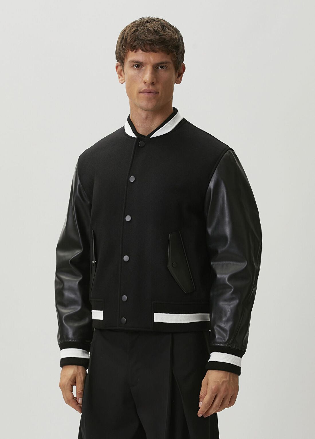 Givenchy Siyah Yün Ceket görsel 3