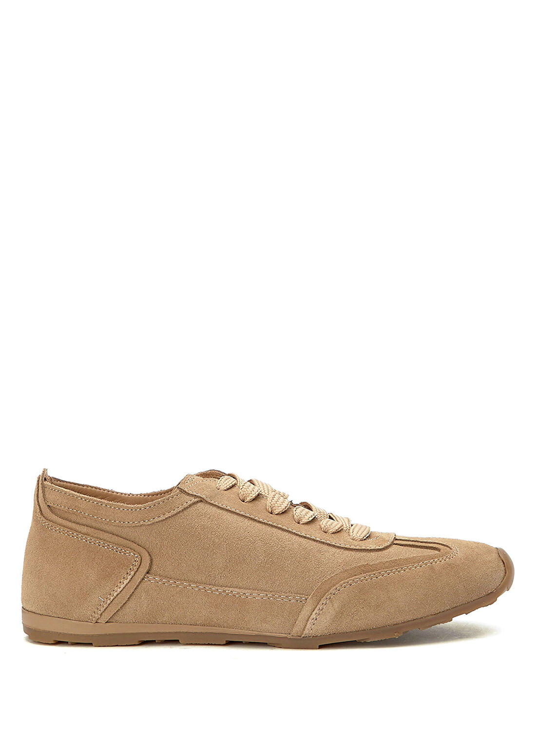 Network Yuvarlak burun, bağcıklı, günlük süet sneaker. Ter