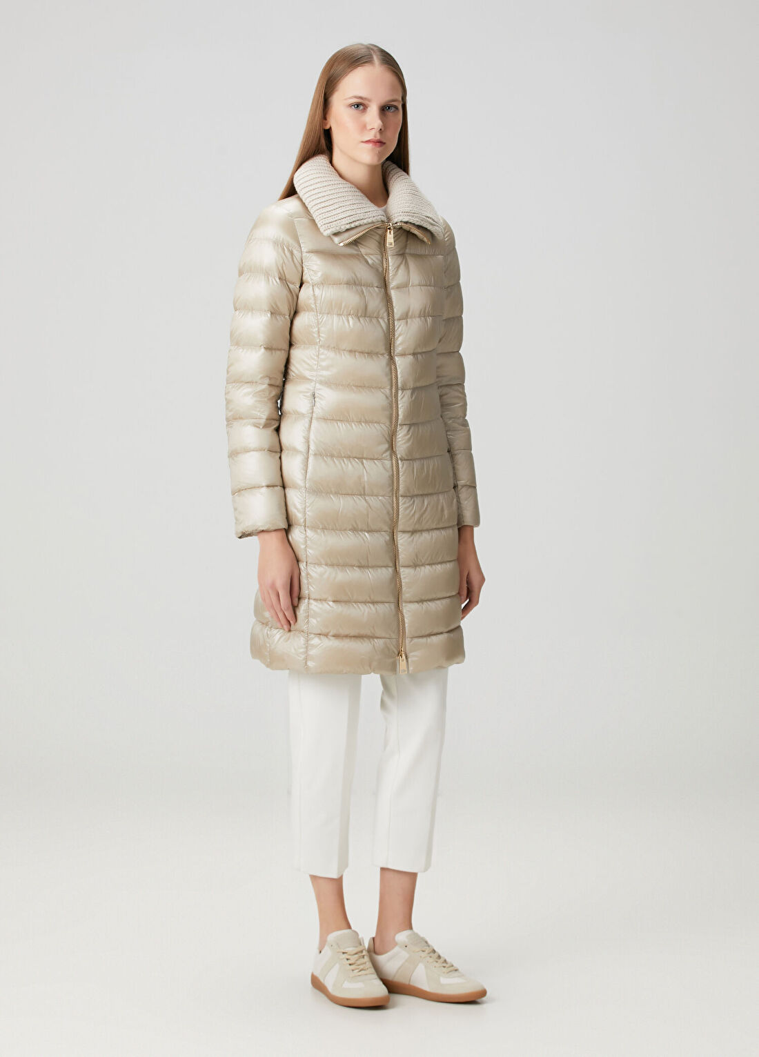 Herno Bej Yaka Detaylı Puffer Mont görsel 2