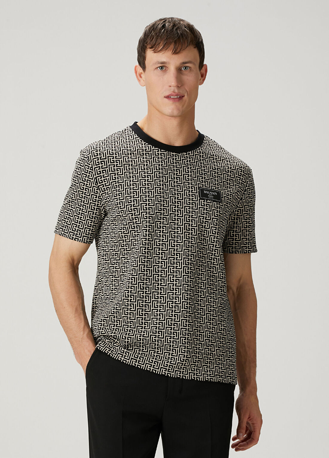 Balmain Siyah Beyaz Logo Desenli T-shirt görsel 3